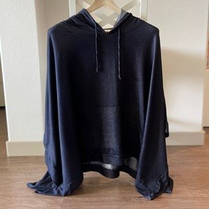Yvette Mandell Poncho Hoodie Sweater Size Small